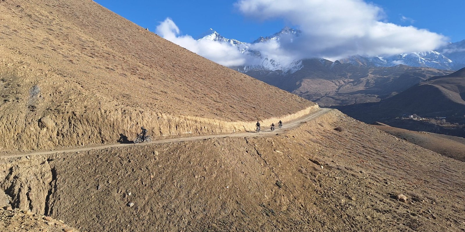 Nepal With Mustang